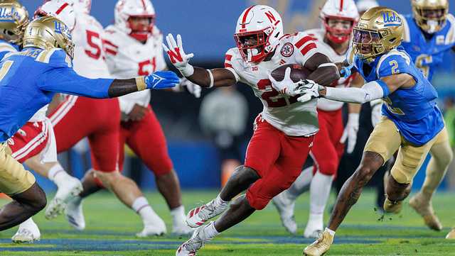 Emmett Johnson declares for 2026 NFL draft