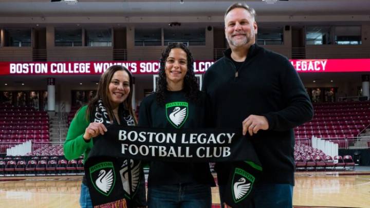 Boston Legacy FC sign BC midfielder Sophia Lowenberg