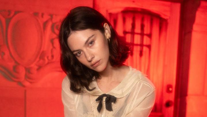 Gracie Abrams Turned 'That's So True' From Buzzy Concert Bonus to Smash