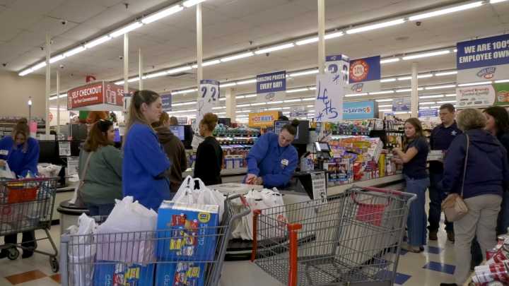 Logan Co. and Russellville high school seniors compete in the annual ‘Seniors Helping Seniors’ event