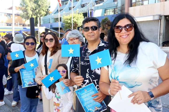 Copiapó celebró su 281° aniversario con un multitudinario desfile que reunió a más de 70 agrupaciones de la sociedad civil