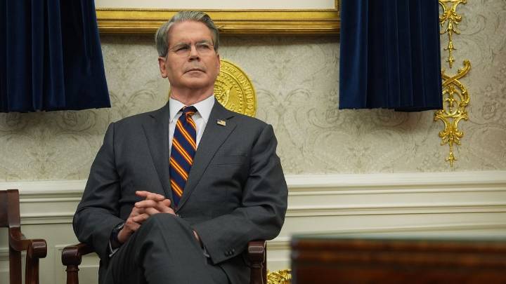 Bessent canceló su visita a la Argentina tras la decisión de Milei de no participar del sorteo del Mundial