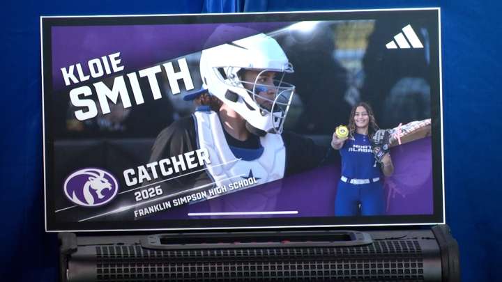 Smith makes Franklin-Simpson athletics history, signs with North Alabama softball