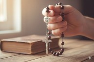 Una quinta diócesis de EE.UU. dispensa de la Misa a inmigrantes que temen deportaciones