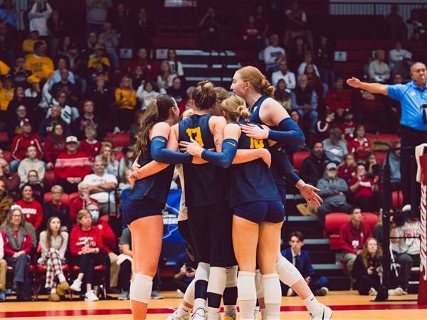 Toledo volleyball's NCAA tournament run ends at Indiana