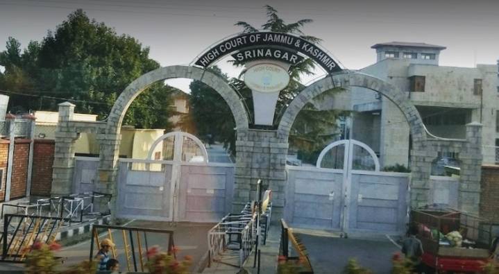 Ineligible Candidates Can’t Claim Regular Posts Via Contractual Stints: HC