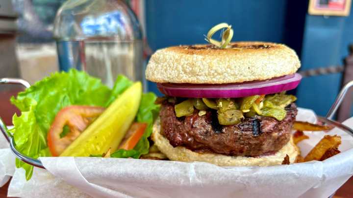 Where to eat on Arizona's Route 66. Best restaurants to try