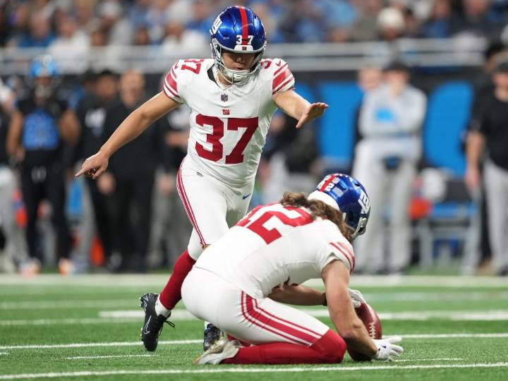 Giants’ Younghoe Koo goes viral after botched field goal vs Patriots