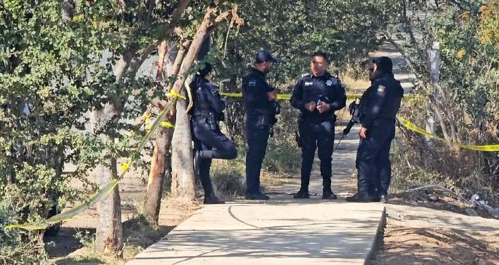 Hombre es asesinado con machete dentro de una caseta de seguridad en Guadalajara; tenía la cara desfigurada