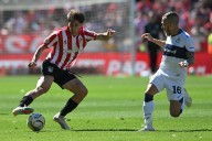 A qué hora juega Gimnasia y Estudiantes por el Torneo Clausura 2025