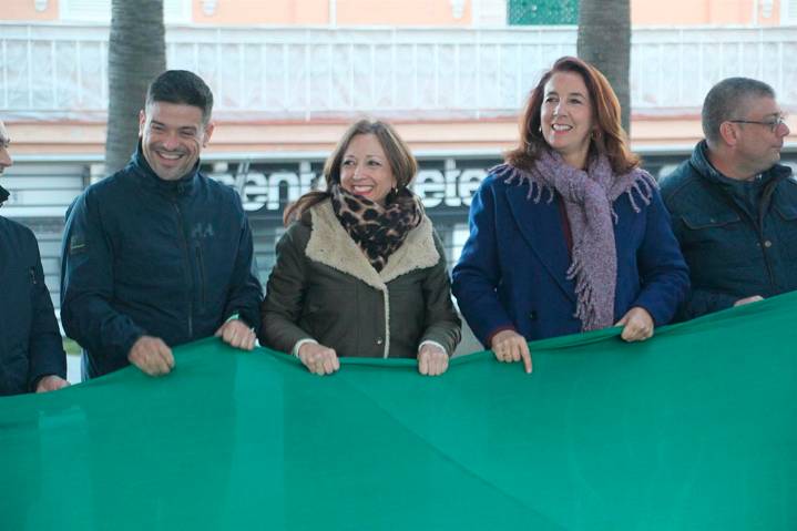 Navarro insta a enarbolar la bandera de la igualdad y el equilibrio territorial el 4D ante «agravios» de Sánchez