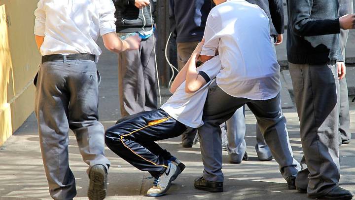 Bullying | Salta incorpora sanciones para padres que incumplen deberes ante casos de acoso escolar