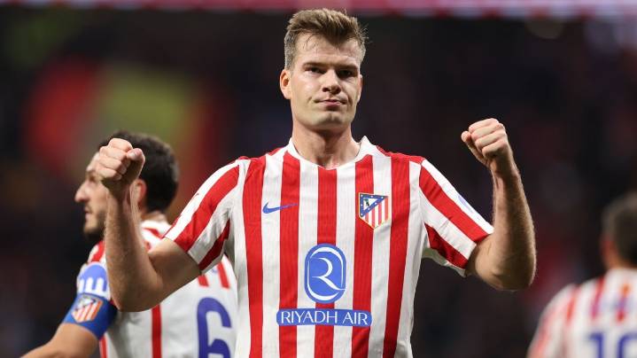 Can Barcelona contain Atletico's Sørloth in huge LaLiga clash?