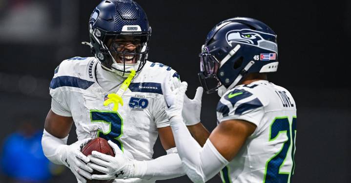 Post-Snap Reads 12/8: Seahawks start slow, blow