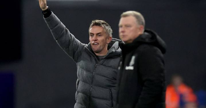 Kieran McKenna pays Stoke City generous compliment as Championship slide continues