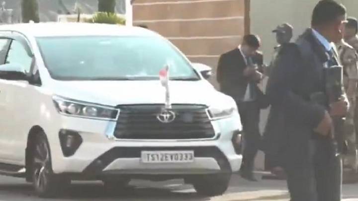 WATCH: Lionel Messi Heads To Falaknuma Palace From Hyderabad Airport For Meet