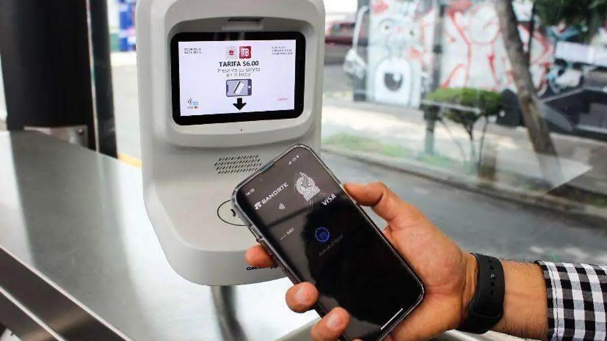 Gobierno de la CDMX presenta la Tarjeta de Movilidad Integrada para celulares