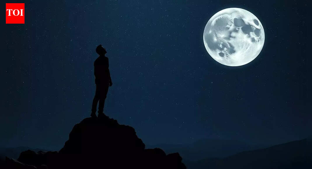 Moon Phase Today (December 9, 2025): Daily Affirmations and Manifestation Guide and For All Zodiac Signs