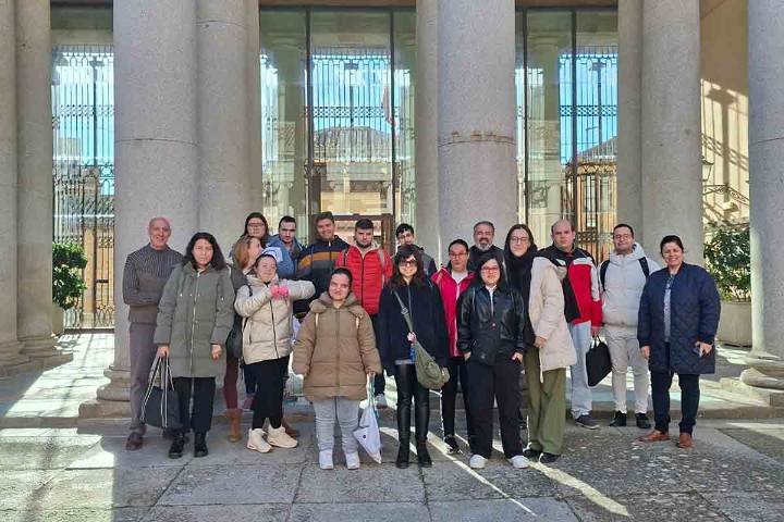 UCLM y Cecap se alían para hacer de la universidad un motor de inclusión laboral para las personas con discapacidad