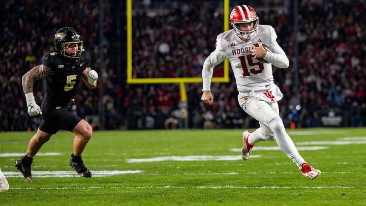 Indiana no. 1 in CFP. Alabama and Miami in, Notre Dame out