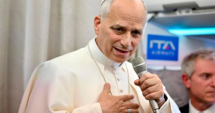 El Vaticano rechaza nuevamente la ordenación de mujeres como diáconos