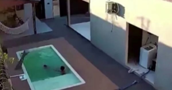 Pudo ser una tragedia: la tarde de terror que vivieron unos nenes en la pileta
