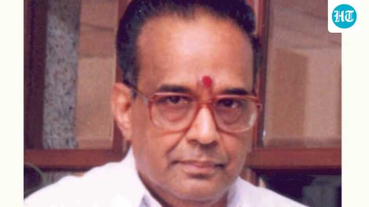 Producer AVM Saravanan of AVM Productions dies a day after 86th birthday