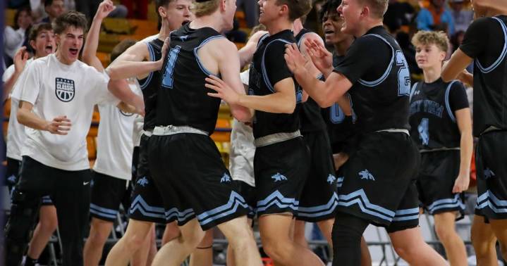 GALLERY: Sky View 40, Crimson Cliffs 39 boys basketball