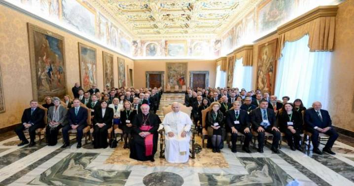 Pope Leo XIV Warns: Young People Must Be Guided; Not Overwhelmed by the Rise of AI