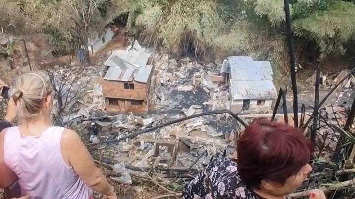 VIDEO | Voraz incendio consumió más de 50 casas en Bucaramanga