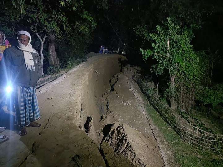 Severe Erosion Washes Away Road in Hailakandi’s Narayanpur; Travel Disrupted