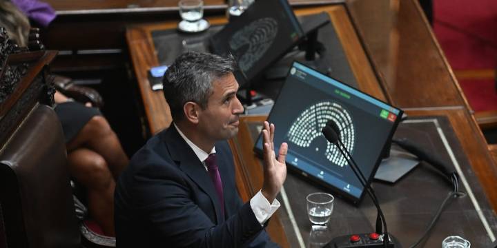 El Gobierno enfrenta su primera prueba poselectoral: tensión por los tiempos para arrancar con el Presupuesto 2026