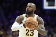 Deadspin | NBA roundup: Luka Doncic, LeBron James lead Lakers past 76ers in return