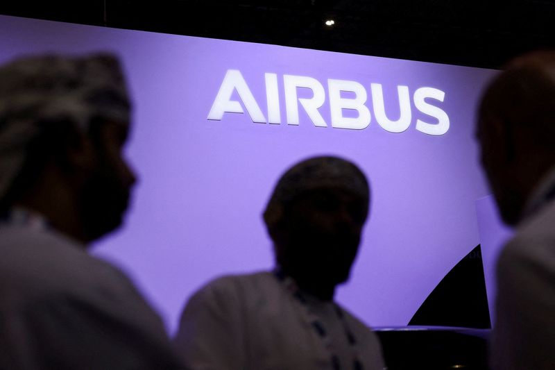 Airbus narrows software crisis as airlines ride out A320 recall