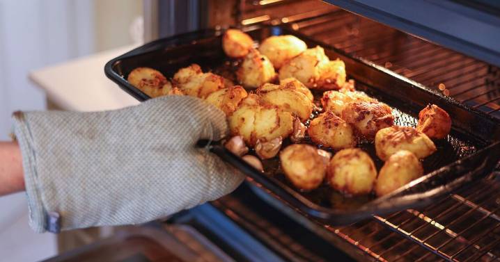 How to give roast potatoes a 'delicious twist' with 1 key ingredient