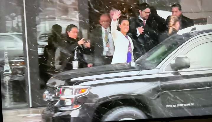 Sheinbaum Se Dirige al Sorteo del Mundial 2026