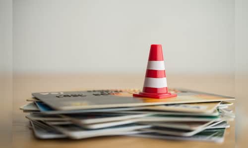 This newly launched credit card may offer extra rewards on salary credit day