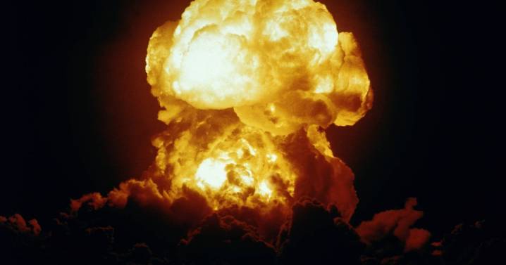 Chilling WW3 map shows 250k Brits will die if Putin attacks 'three likeliest targets'