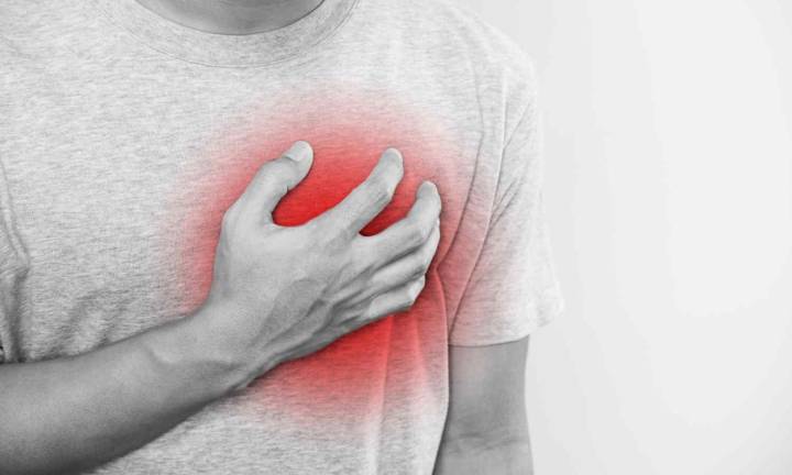 Assessing heart-pumping glitch may reduce stroke risk in adults with heart muscle disease: Study