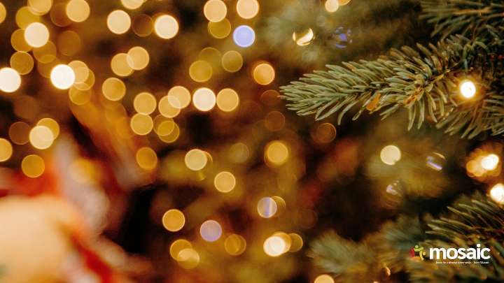 N.J. town hosts waterfront holiday tree lighting and motorcade