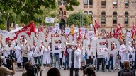 ¿Cuántos médicos hay en España?, ¿qué edad tienen?, ¿dónde hay más?: Retrato de los sanitarios que van a la huelga