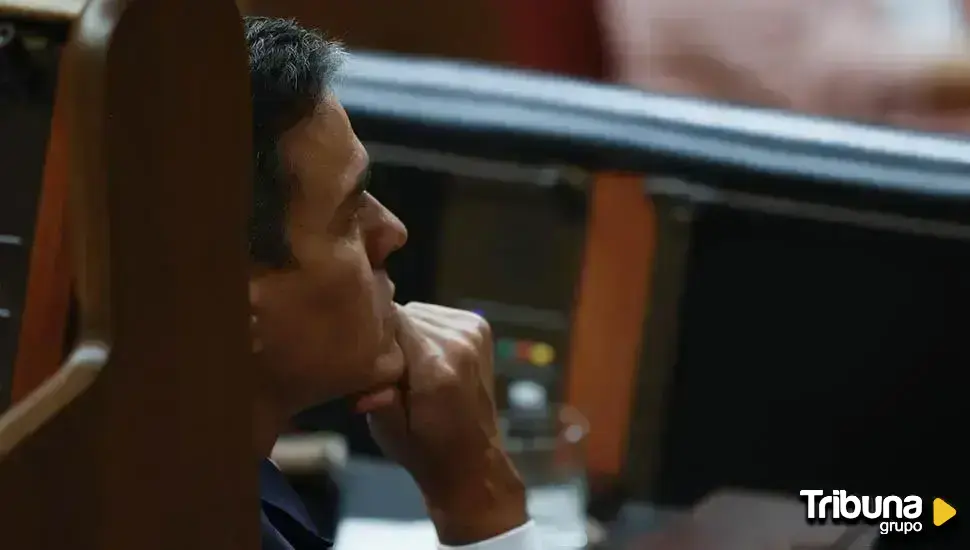 "Cabreo" y "decepción" en el PSOE por el caso Salazar