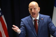 Embajador de EE.UU. en Chile advierte que comentarios del Presidente Boric sobre Trump “tienen un costo”