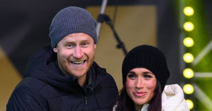 Prince Harry's 'desperate' reason for royal reunion as experts brand it 'fake'