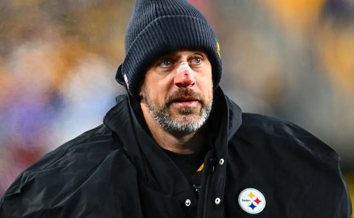 NFL News: Aaron Rodgers makes concerning admission for Mike Tomlin to hear after Steelers’ loss to Bills