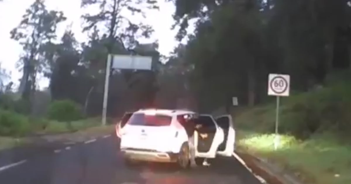 ‘Terror’ en la México-Cuernavaca: Conductor evita intento de asalto con violencia (VIDEO)