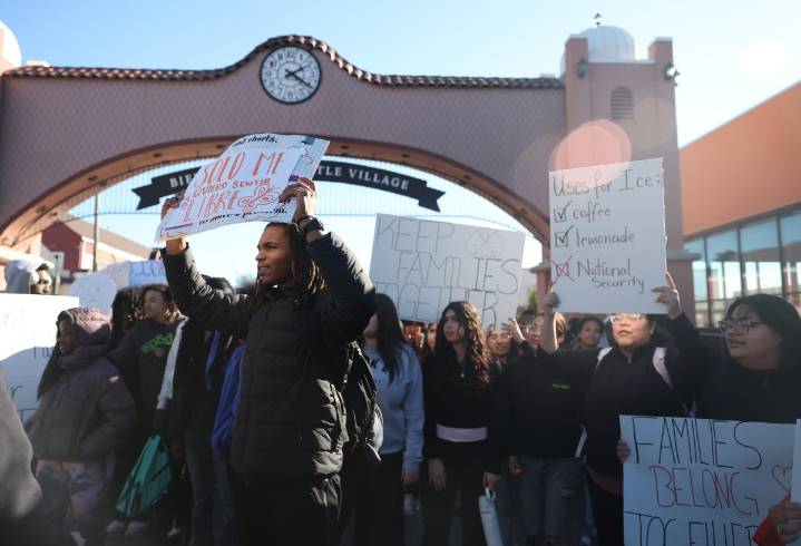Han protegido a los residentes de los tiroteos, ahora los protegen de ICE