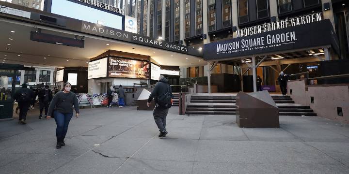 No. 5 UConn heads to ‘Storrs South’ for rematch with defending champs