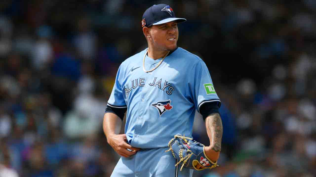 Blue Jays outright Yariel Rodriguez off 40