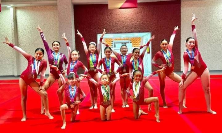 Destacan niñas gimnastas de la Unidad Deportiva Siglo XXI en copa Gydman en San Luis Potosí miércoles, 3 de diciembre de 2025